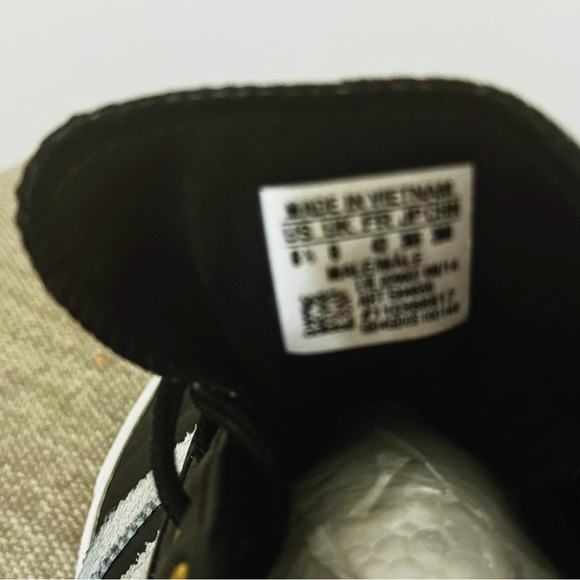 Snoop Dogg ADIDAS ADI-EASE SNOOP DOGG Black/Clear Sky/CALI Gold EditionLike New. - Picture 5 of 6